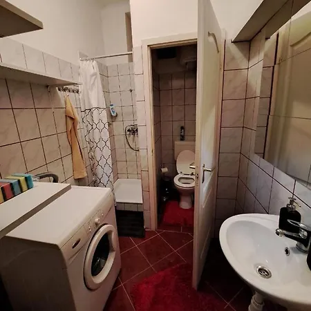 Calm アパート ブダペスト